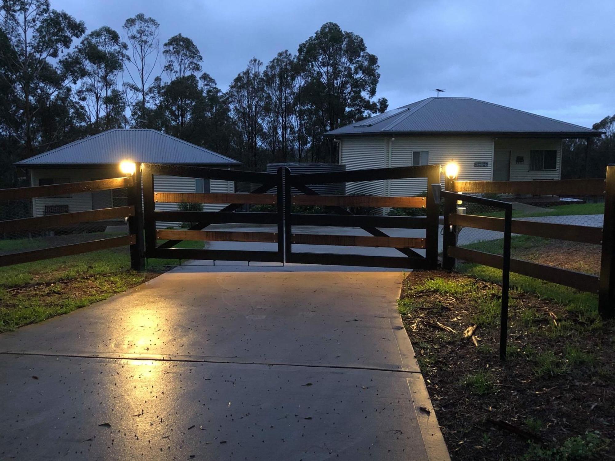 Blueberry Hills On Comleroy Farmstay - Self-Contained Cottages Kurrajong 部屋 写真