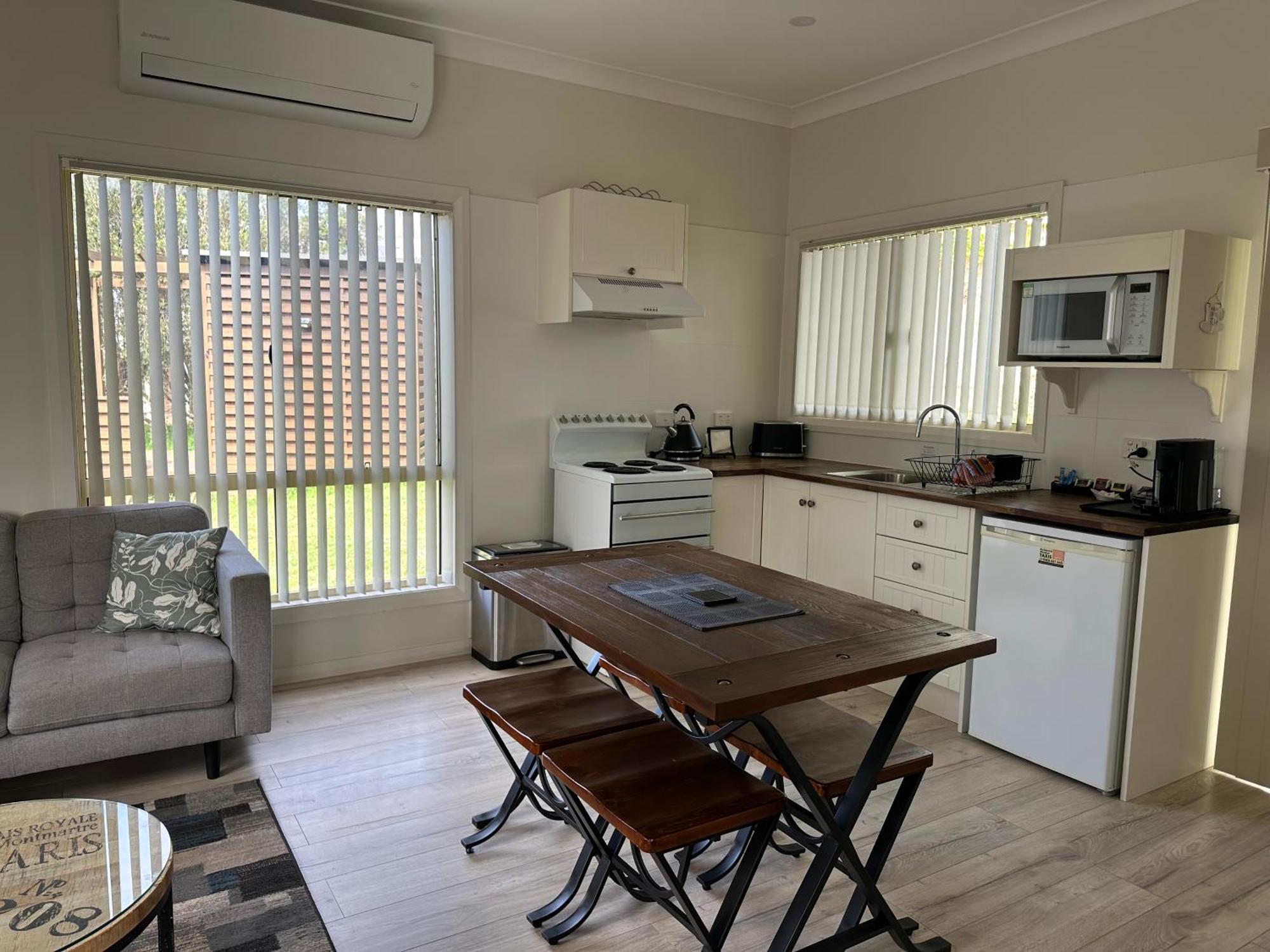Blueberry Hills On Comleroy Farmstay - Self-Contained Cottages Kurrajong エクステリア 写真