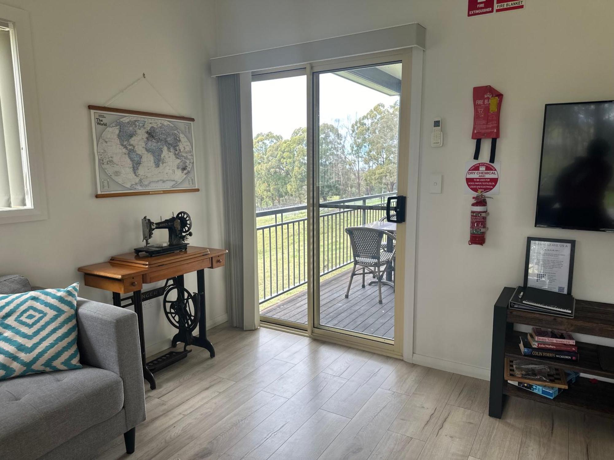 Blueberry Hills On Comleroy Farmstay - Self-Contained Cottages Kurrajong エクステリア 写真