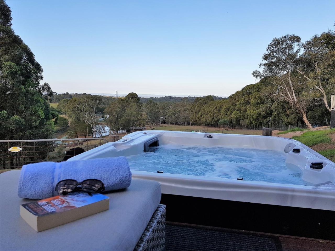 Blueberry Hills On Comleroy Farmstay - Self-Contained Cottages Kurrajong エクステリア 写真